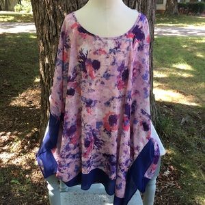 NWOT AVA&VIV WOMENS PLUS PRINTED BLOUSE SZ 2/3x